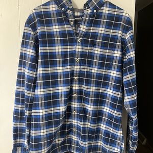 American Eagle Men’s button-down shirt